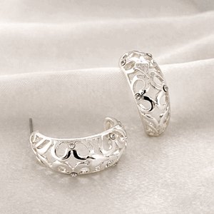 Øredobber sølvfarget ring mønster